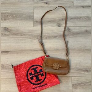 Tory Burch Brown Crossbody Bag with Structured Design